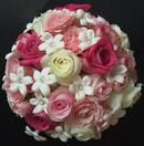 Traditional Roses & Stephanotis