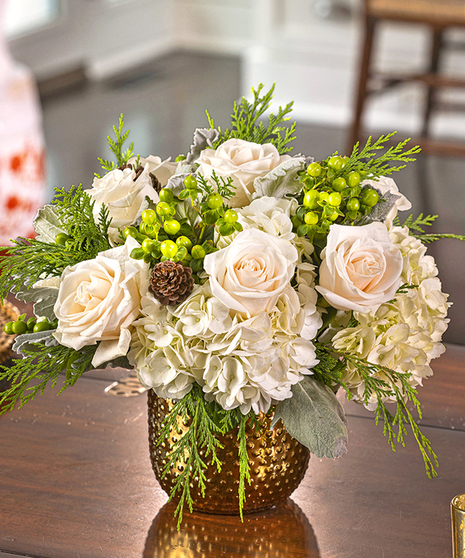 Snowdrift Centerpiece in Gold