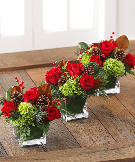 Christmas Cottage Centerpieces