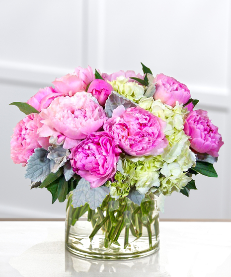 Deliver a beautiful bouquet of pink peonnies & hydrangea