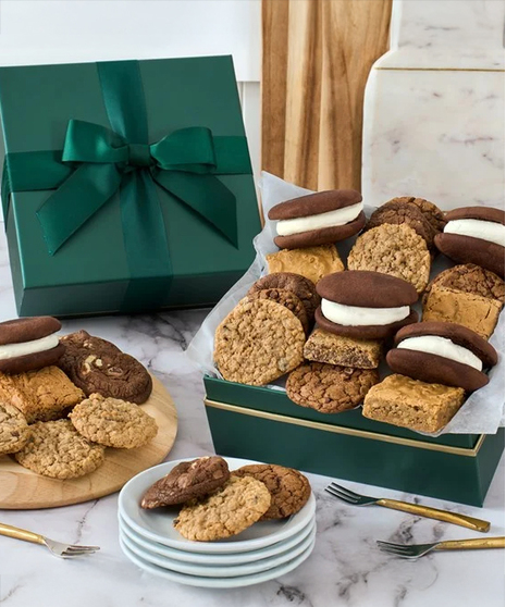 Seasonal Bakery Gift Box Medium - National Delivery
