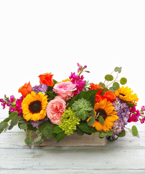 Vibrant Summer Garden Centerpiece