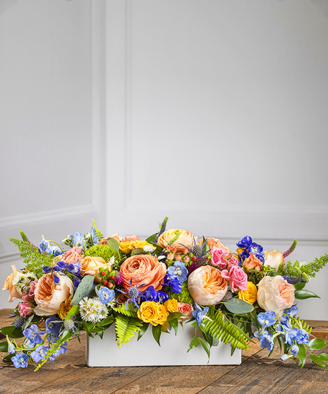 Vintage Table Centerpiece - Long & Low Design Style