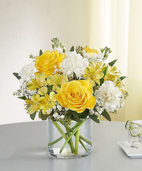Yellow & White Delight Bouquet