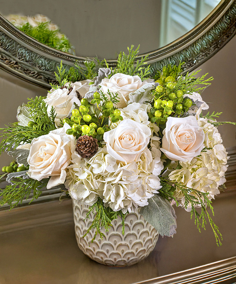 Snowdrift - ceramic white decor vase